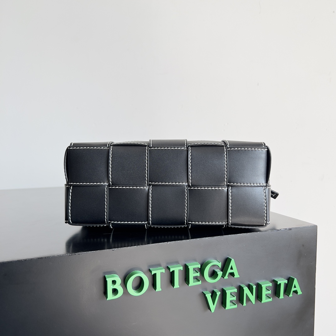 Bottega Veneta Satchel Bags